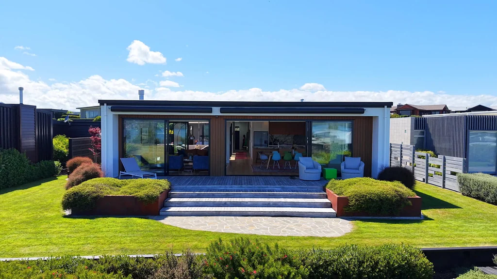 Rainbow Point 4 Bedroom A complete Taupō lakeside base, ready now