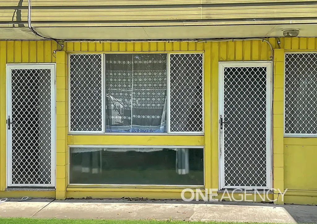 AFFORDABLE ONE-BEDROOM APARTMENT WITH WATER INCLUDED