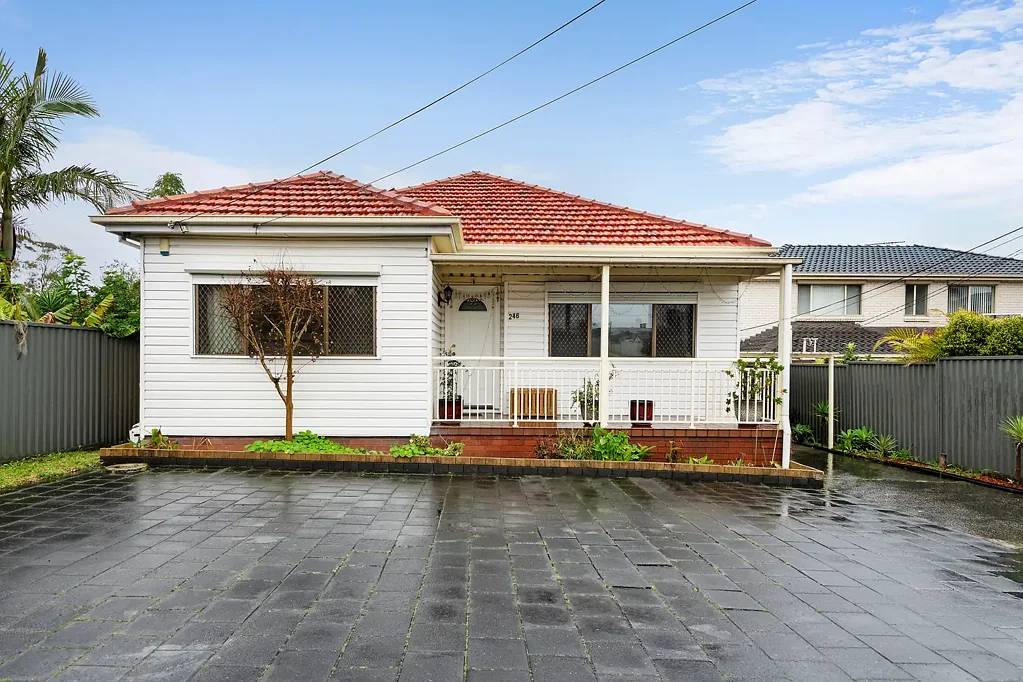 246 King Georges Road, Roselands, NSW 2196