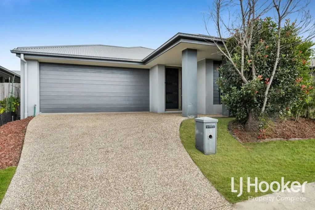 Great Location - Two Living Zones - Modern Living!