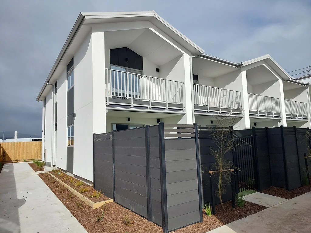Brand New Modern 1 Bedroom Apartment