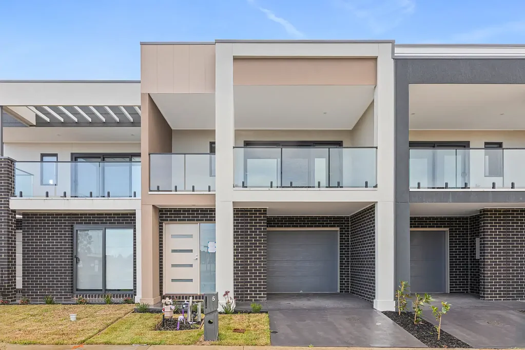 Spacious three bedroom Townhouse