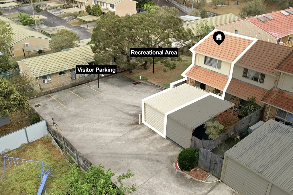 Woodridge 2Moenga Brick Built Townhouse in a Boutique Complex of 18 Townhouses Only!