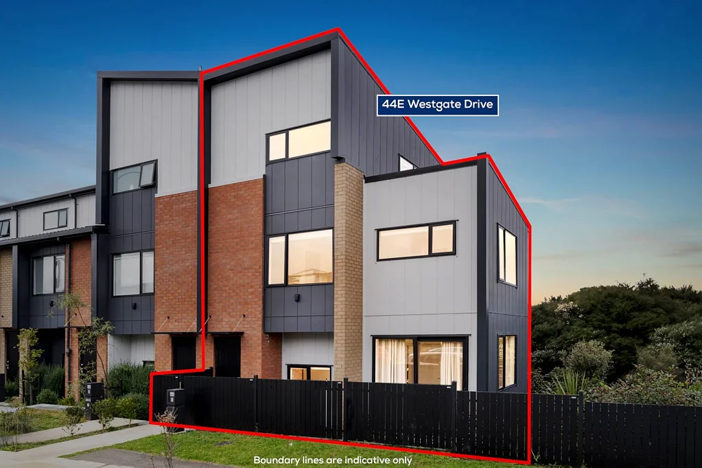 Westgate 4chambre Modern Corner Retreat 4-Bedroom & Private Parking