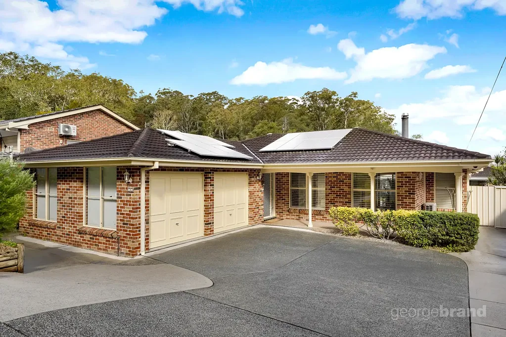 Ourimbah 4 Bedroom Comfort, Convenience and a Peaceful Location
