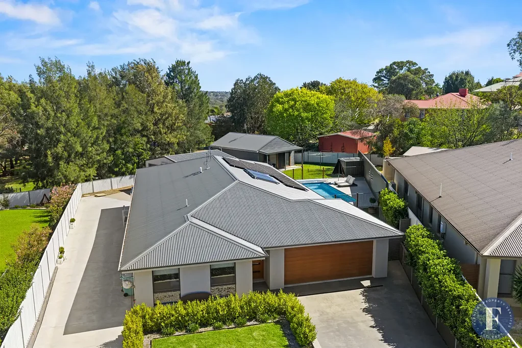 Young 4 Bedroom The Ultimate Lifestyle Package!