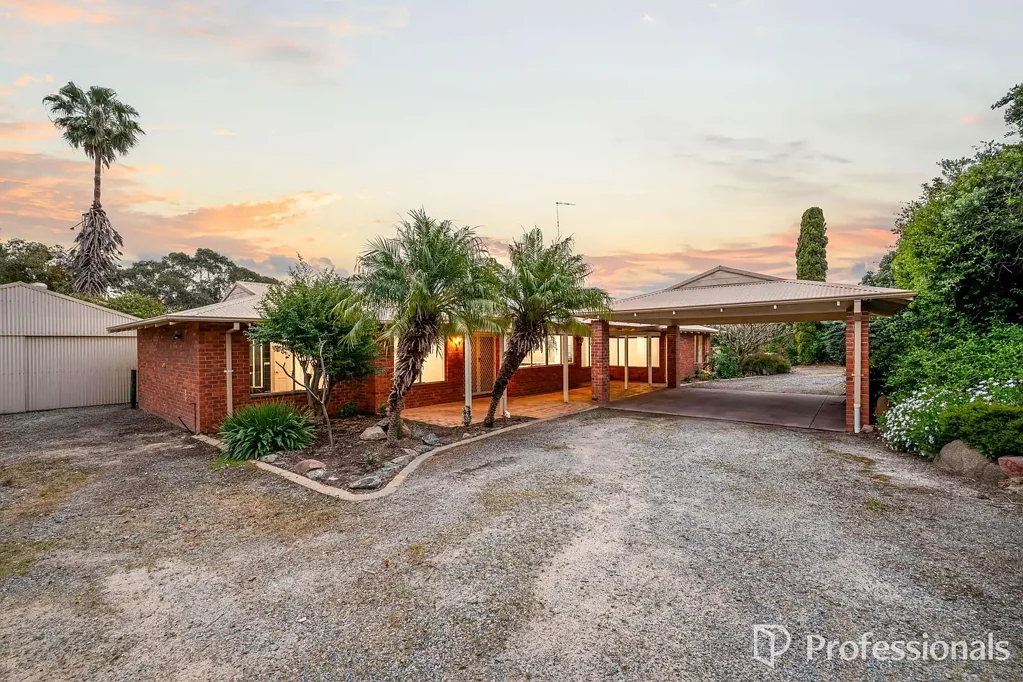 Byford 4 Slaapkamer Your new hills lifestyle property awaits!