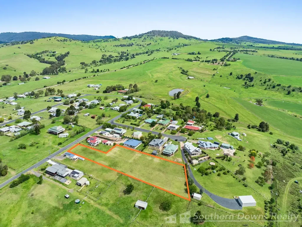 24 Poinsettia Street, Killarney, QLD 4373