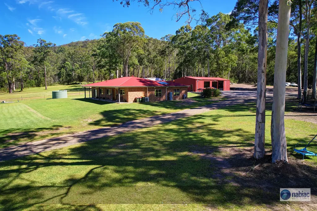 Coolongolook 3 Bedroom Immaculate Lifestyle Property on 3 Acres