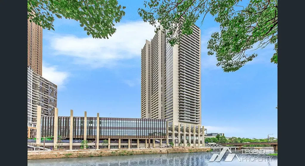 Deposit taken - Luxury and Spacious (101sqm) 2 Bedroom Apartment in THE LENNOX with River view