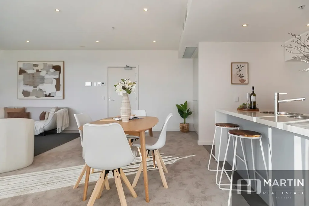 North Adelaide 2कमरा NEW RELEASE - URBAN RETREAT WITH ELEGANCE !