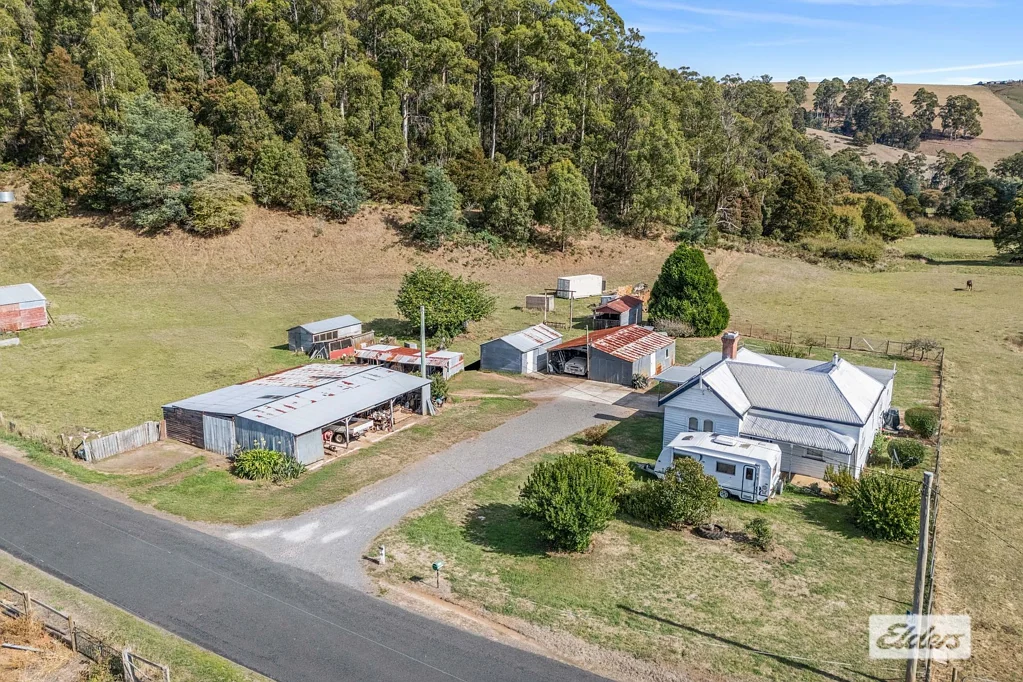 Gawler GAWLER RIVER FRONTAGE FARM ? 2 TITLES ? 41.77 HECTARES (103 acres)