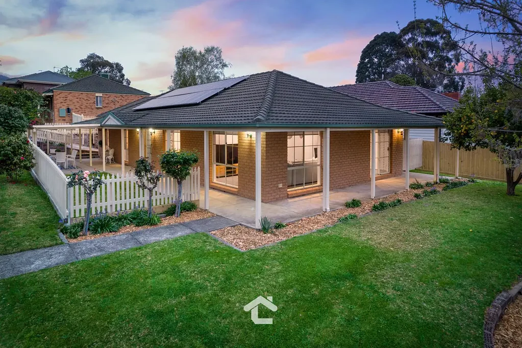 35 Roberts Street, Ferntree Gully, VIC 3156