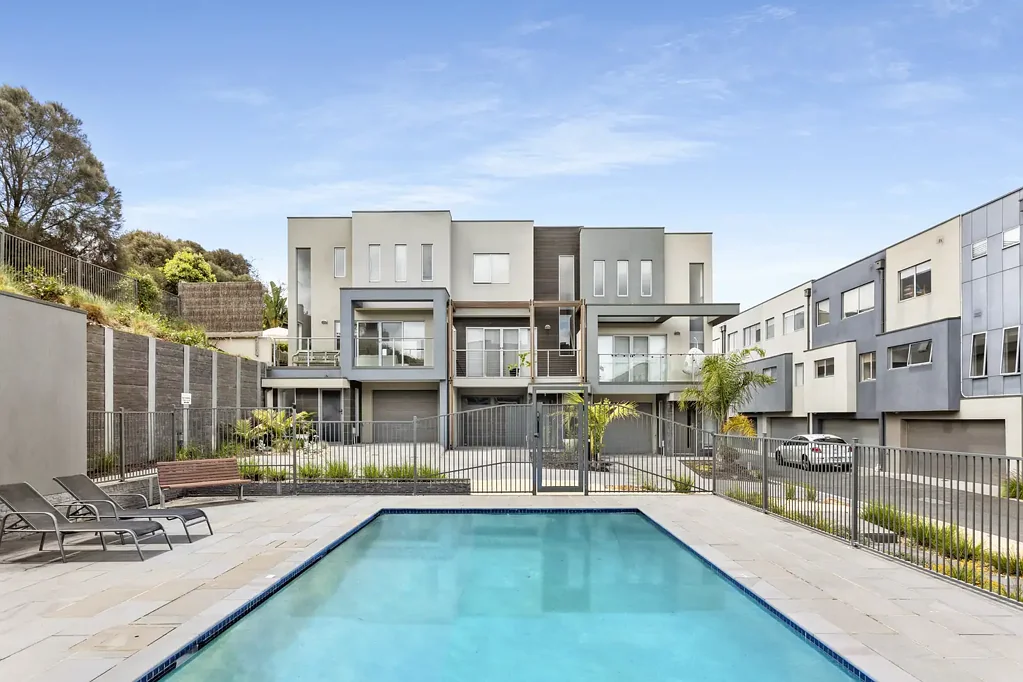 4 Jackstay Close, Safety Beach, VIC 3936