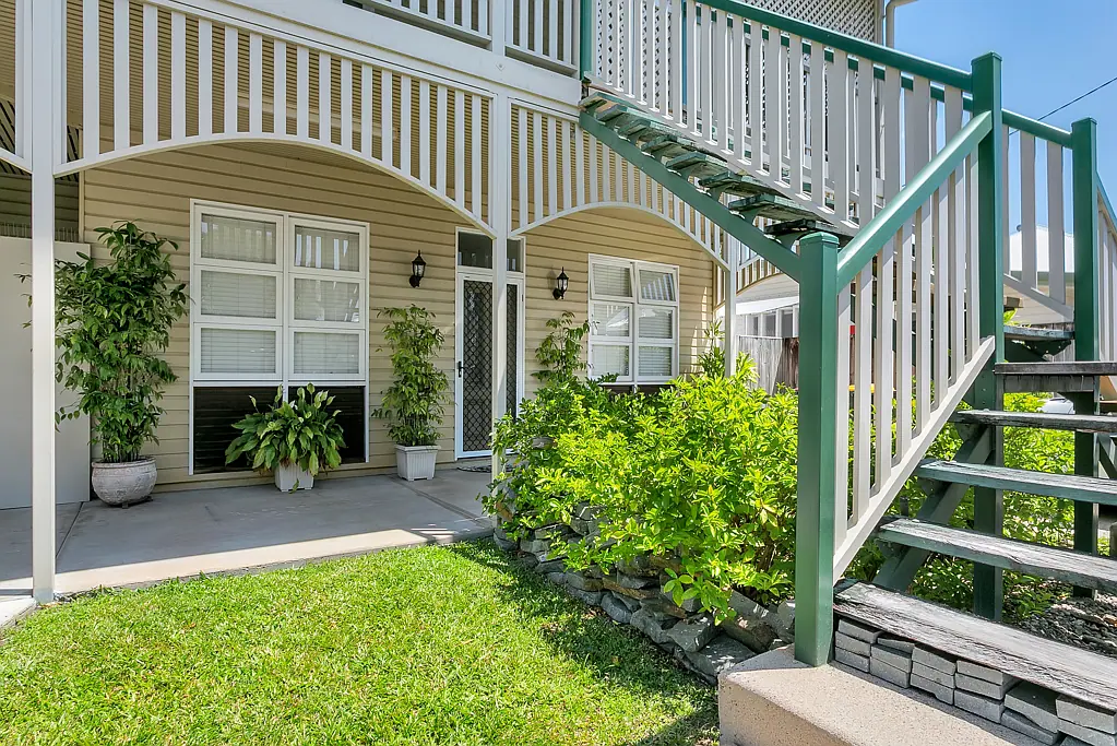 Cosy One Bedroom Share-house living, Grimshaw Street!