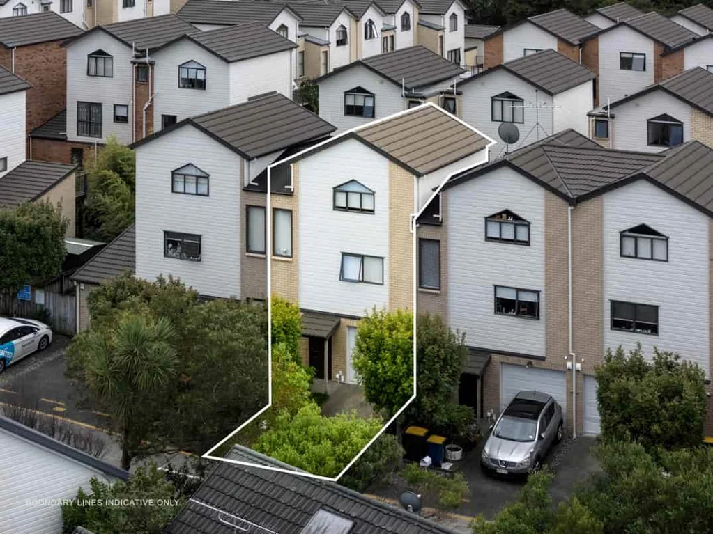 Te Atatu South 3બેડરૂમ **Welcome to Your Next Chapter in Te Atatu South**
