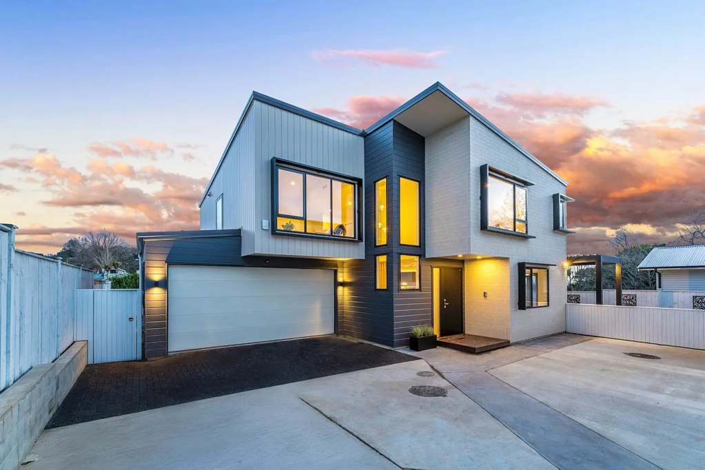 Epsom 5Phòng ngủ Elegant New Build on 397m² Freehold Land