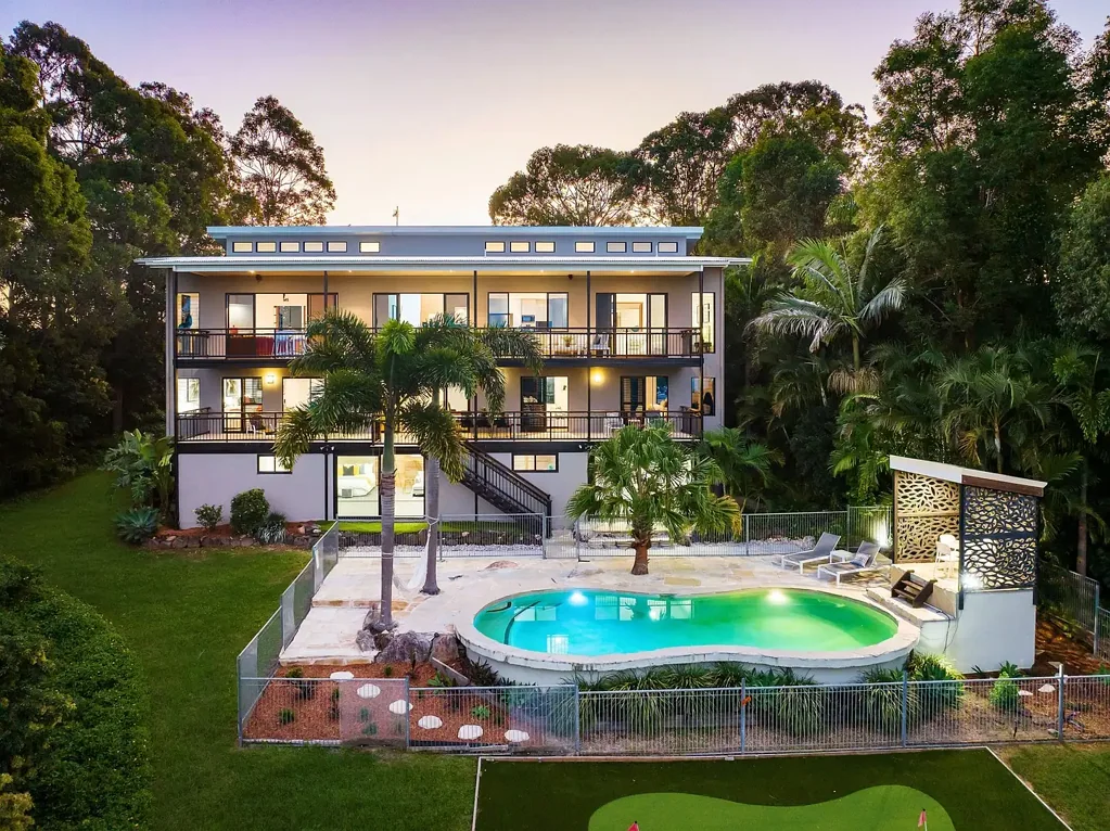 Parkwood 6chambre City Acreage With Gold Coast Skyline View and Perfect Lifestyle