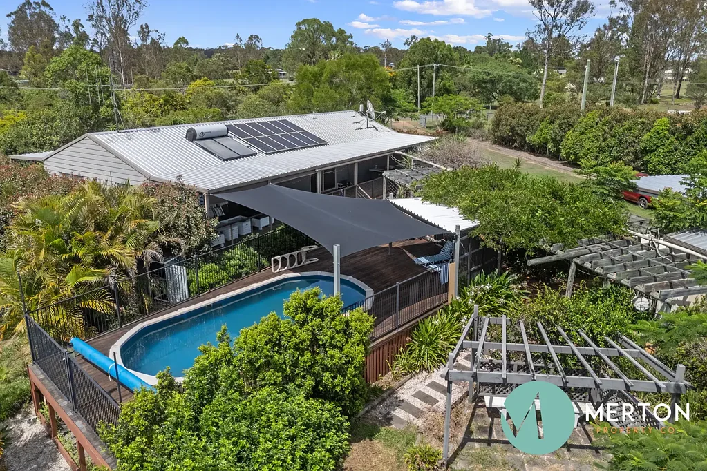 6 Charles Place, Curra, QLD 4570