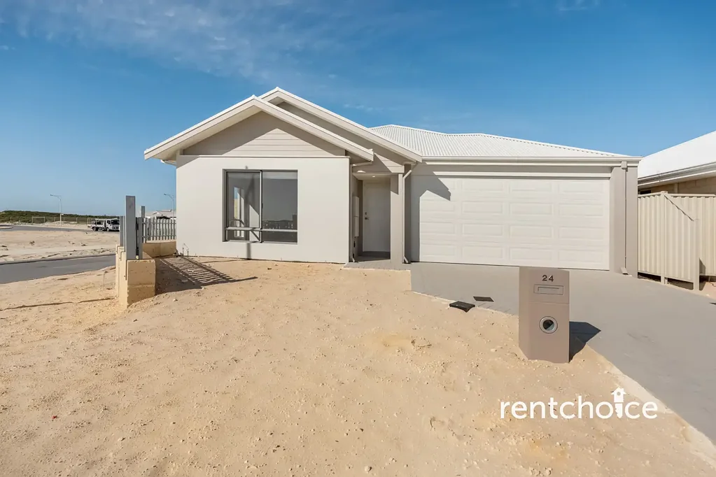 Modern Coastal Living Awaits!