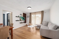9/25 Hepburn Avenue, Gladesville