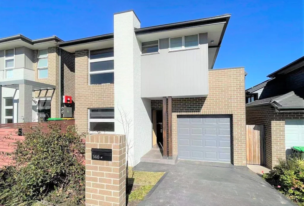 Modern Family Living with Space, Comfort & Convenience