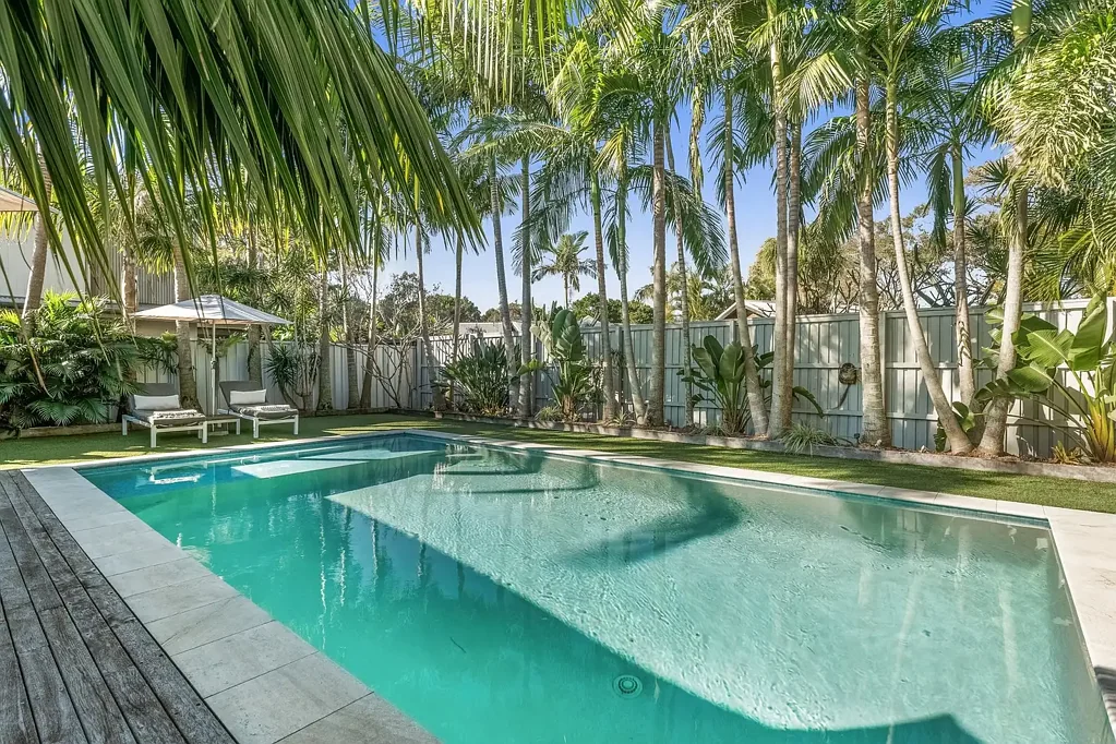 Suffolk Park 4غرفة نوم Private Beachside Luxury with Resort-Style Living in an Exclusive Coastal Enclave