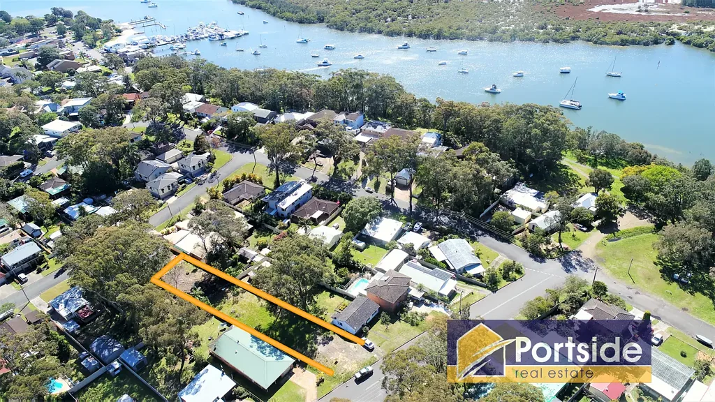 Lemon Tree Passage Seize the Opportunity: Prime Location