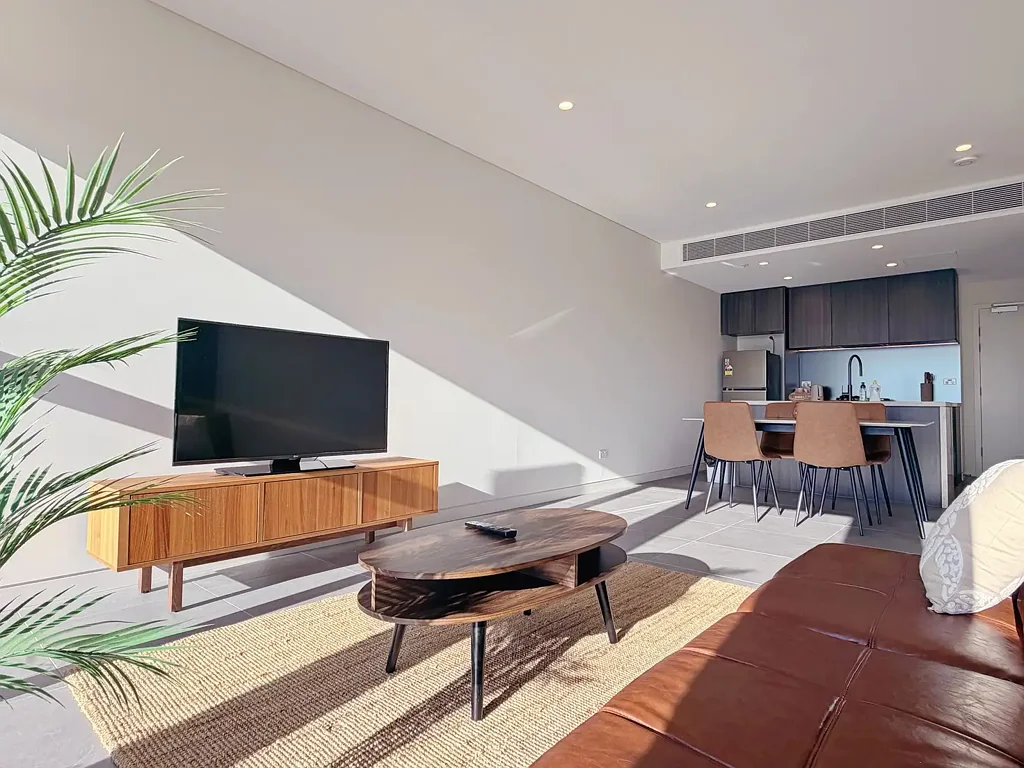 Furnished Modern One Bedroom Apartment For Lease