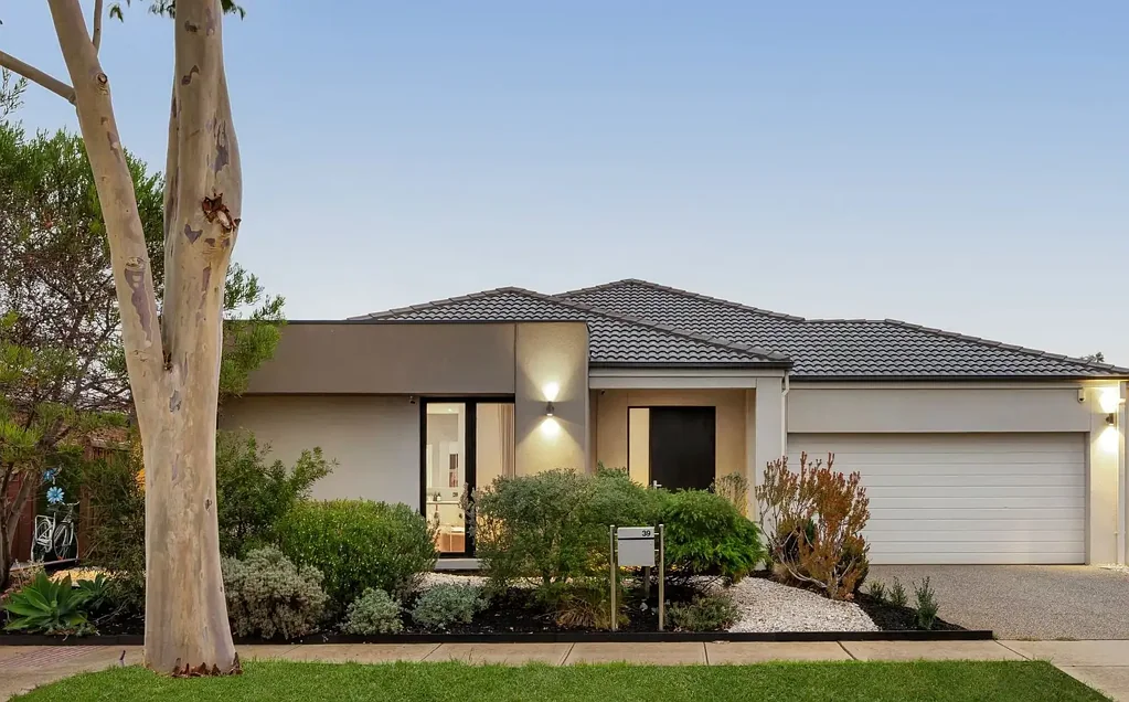 39 Castletown Boulevard, Weir Views, VIC 3338