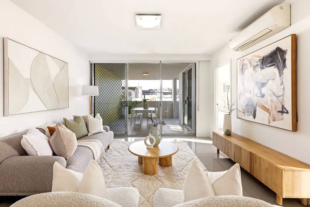 Sherwood 3 Slaapkamer Move in Ready & Sure to tick ALL of the boxes!