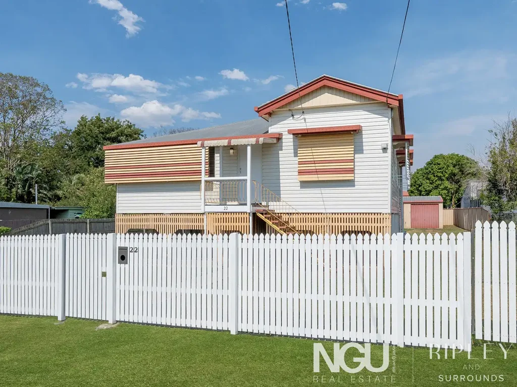 22 Thompson Street, Silkstone, QLD 4304