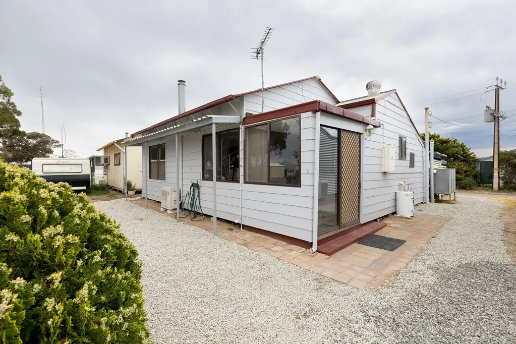 17 Silver Perch Road, Fisherman Bay, SA 5522