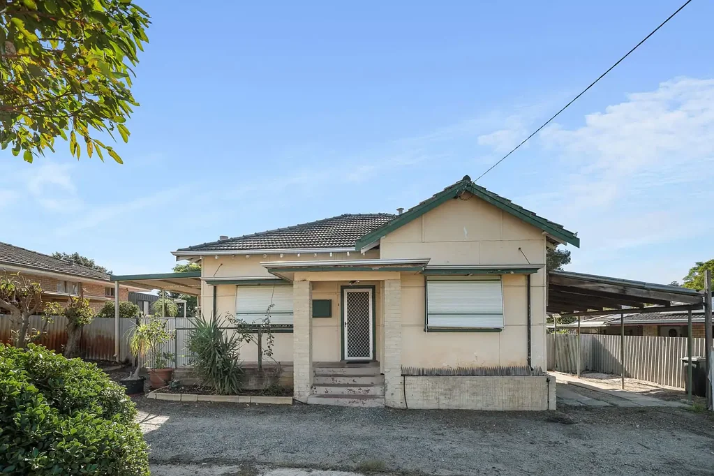 130 Crandon Street, Gosnells, WA 6110