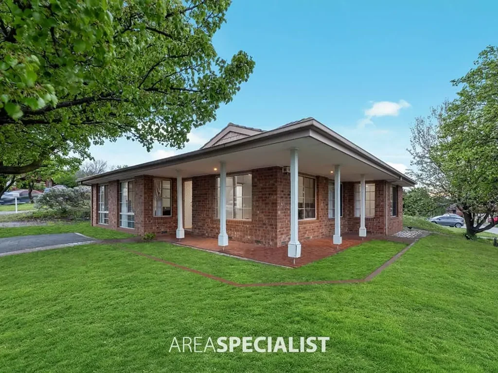 18 Cumberland Chase, Hampton Park, VIC 3976