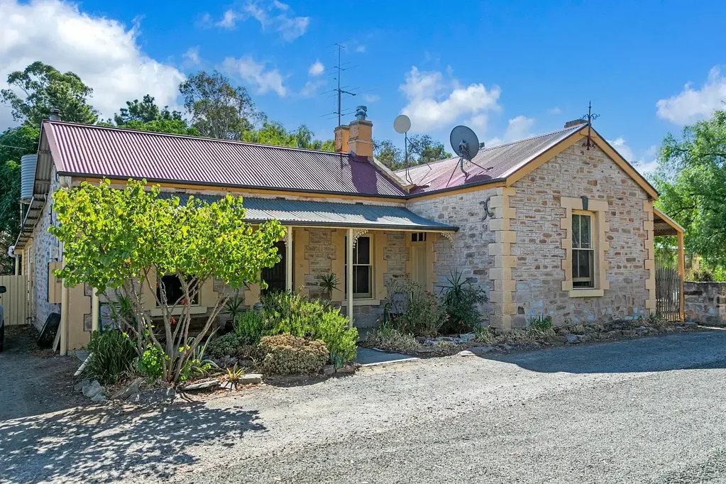 16 Elizabeth Street, Manoora, SA 5414