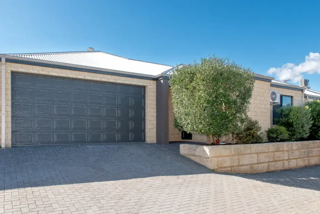 Nollamara 3Zimmer STYLISH & SPACIOUS 3 BEDROOM VILLA CLOSE TO PARKS, SCHOOLS & SHOPS!