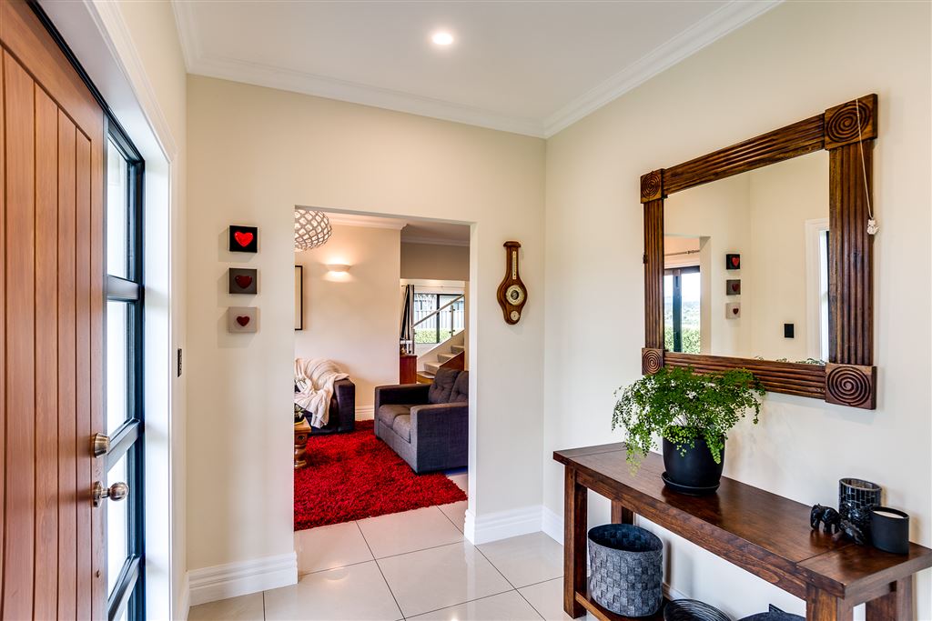 10 Outlook Terrace, Taradale, Napier, 5 રૂમ, 0 બાથરૂમ