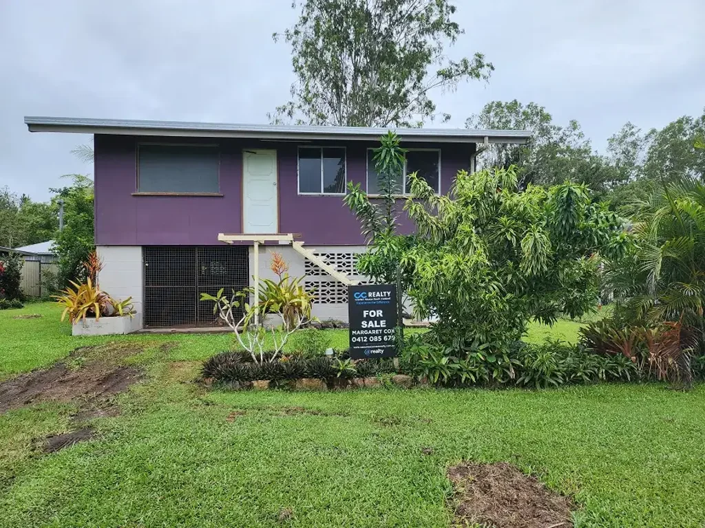Kennedy 3房  PRICE DROP..PRICE DROP!!  1000M2 LOT WITH WORK-IN-PROGRESS HOUSE & SHED ONLY 10 MINS FROM CARDWELL.. 5 MINUTES TO PRIMARY SCHOOL & BUS TO TULLY HIGH..MAKE AN OFFER!