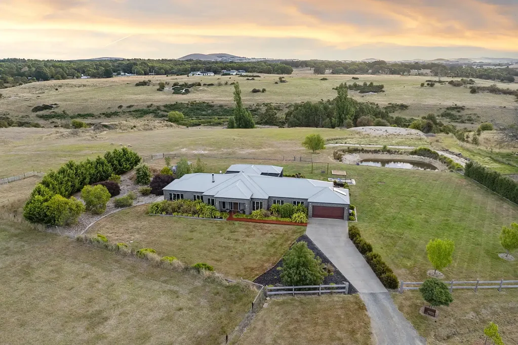 19 Kennedy Lane, Creswick, VIC 3363