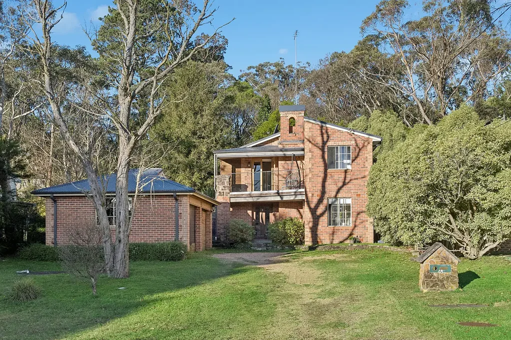Wentworth Falls 4Zimmer Open Home Saturday 1.00 - 1.30