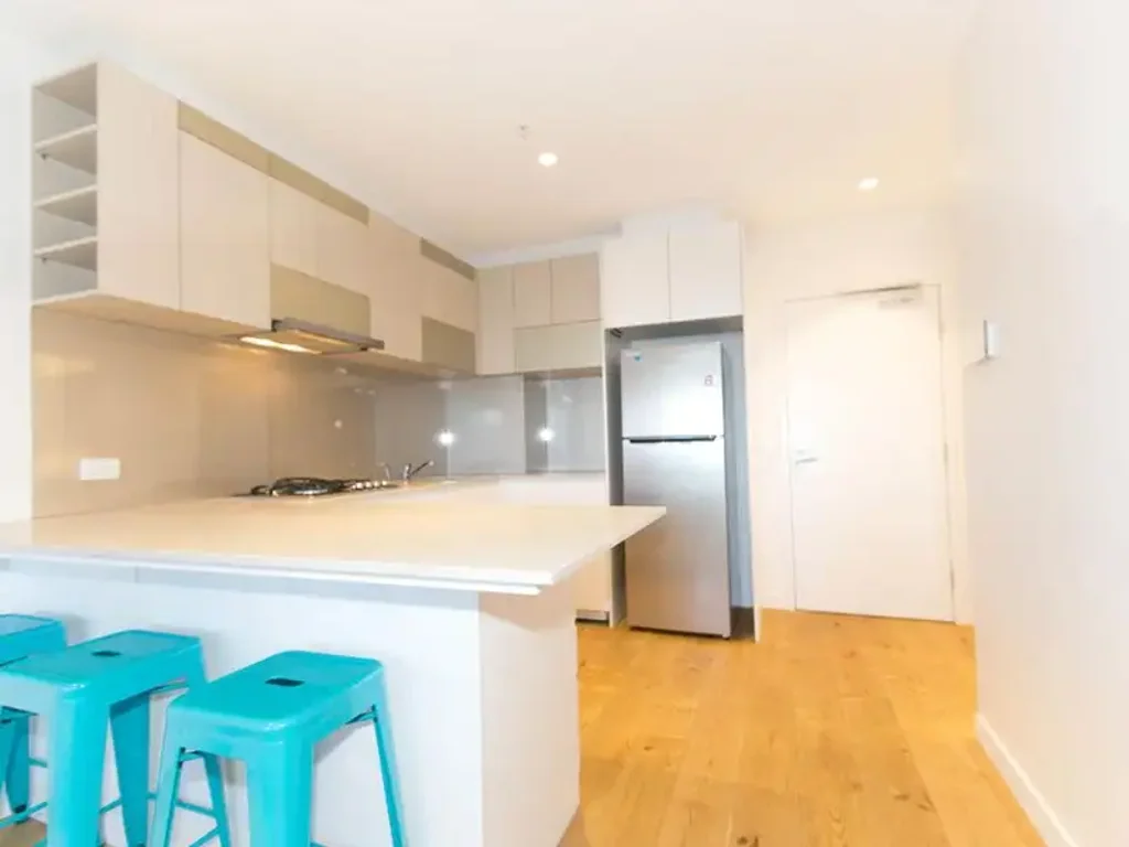 Fully furnished 2 beds Apartment CBD hotspot