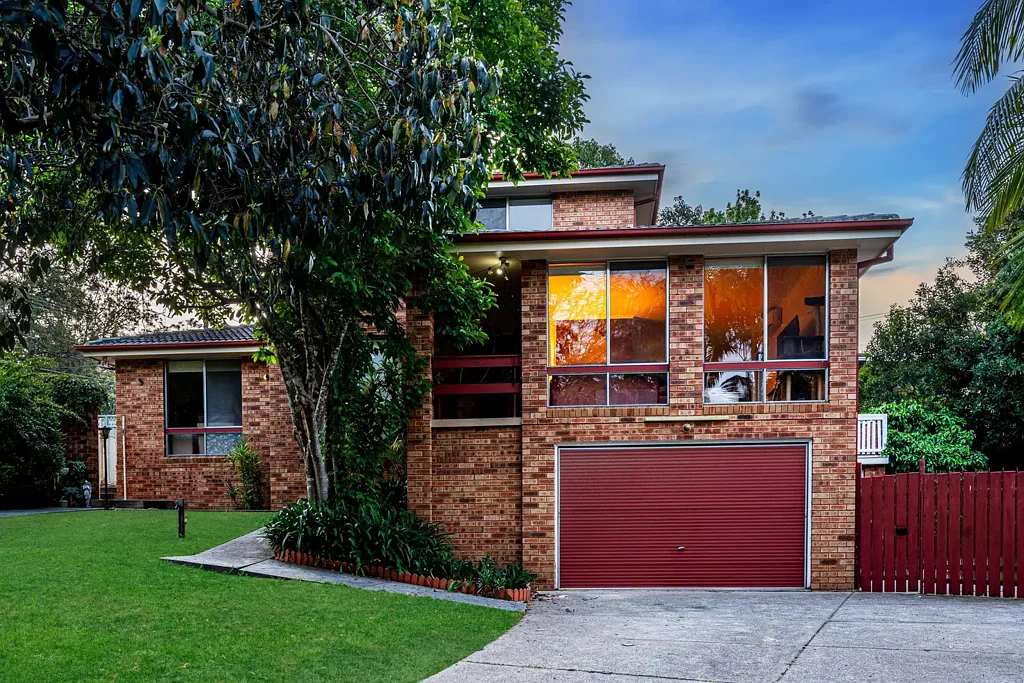 Winston Hills 5ਬੈੱਡਰੂਮ Motivated owners ready to meet the market. This one will be sold!