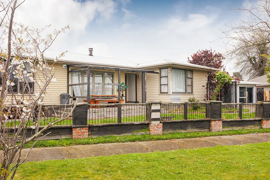 8 Flint Street, Milson, Palmerston North, Manawatu-Wanganui