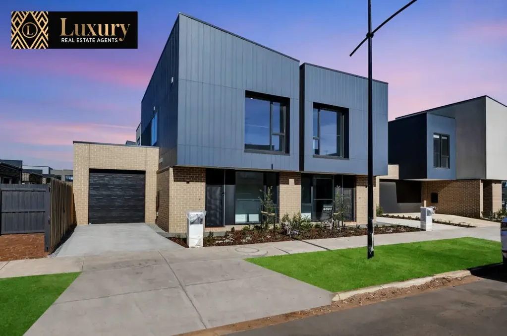 Stylish & Low-Maintenance Townhouse for Lease | Steps Away from Bacchus Marsh Grammer School