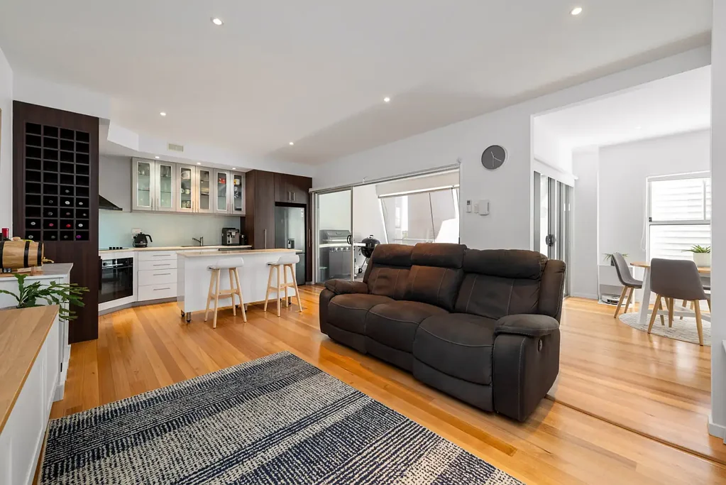 8/24 Rogoona Street, Morningside, QLD 4170, 3 침실, 2 욕실, Townhouse
