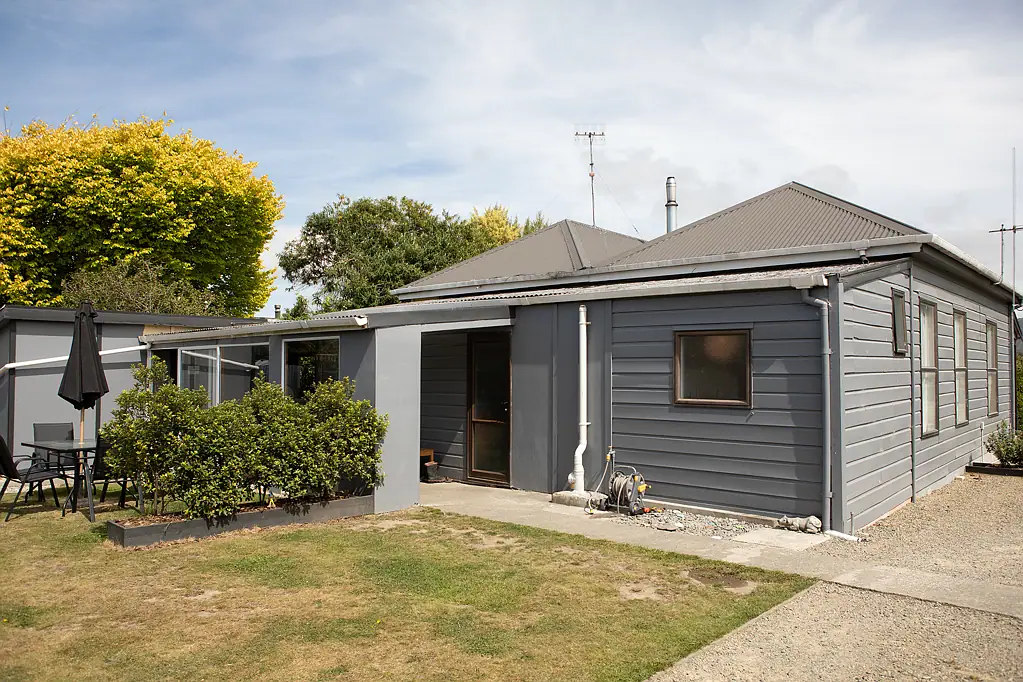 Waimate 3房  Handy location, space for all!