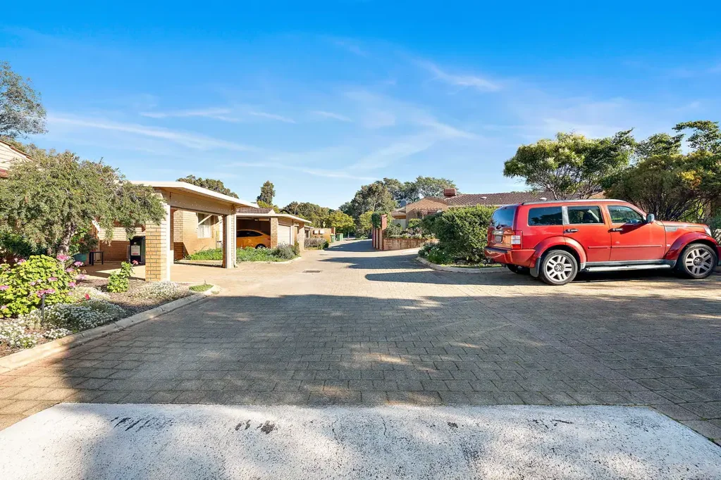 Kelmscott 2 Bedroom An Exceptional Over‑55s Residence in an Unbeatable Location