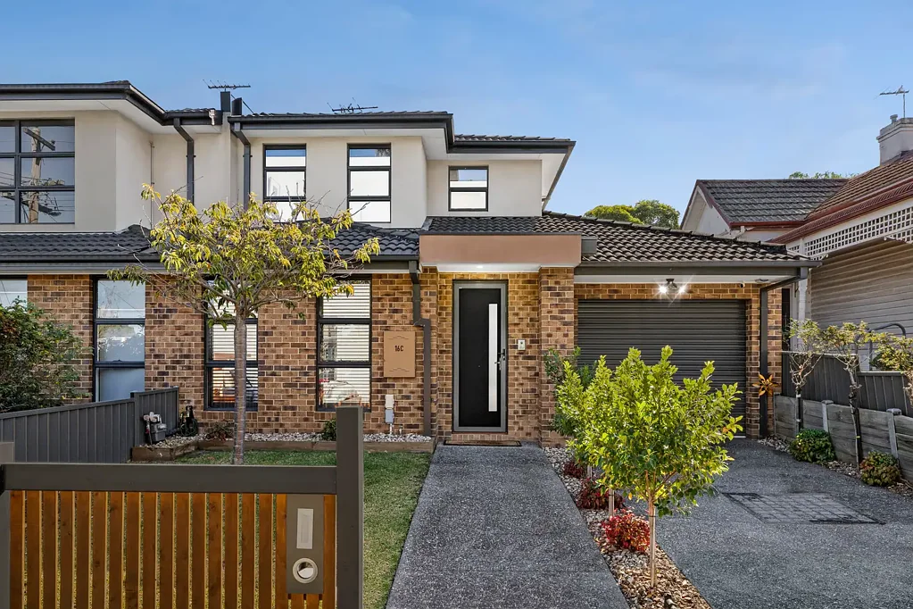 16C Waxman Parade, Brunswick West, VIC 3055