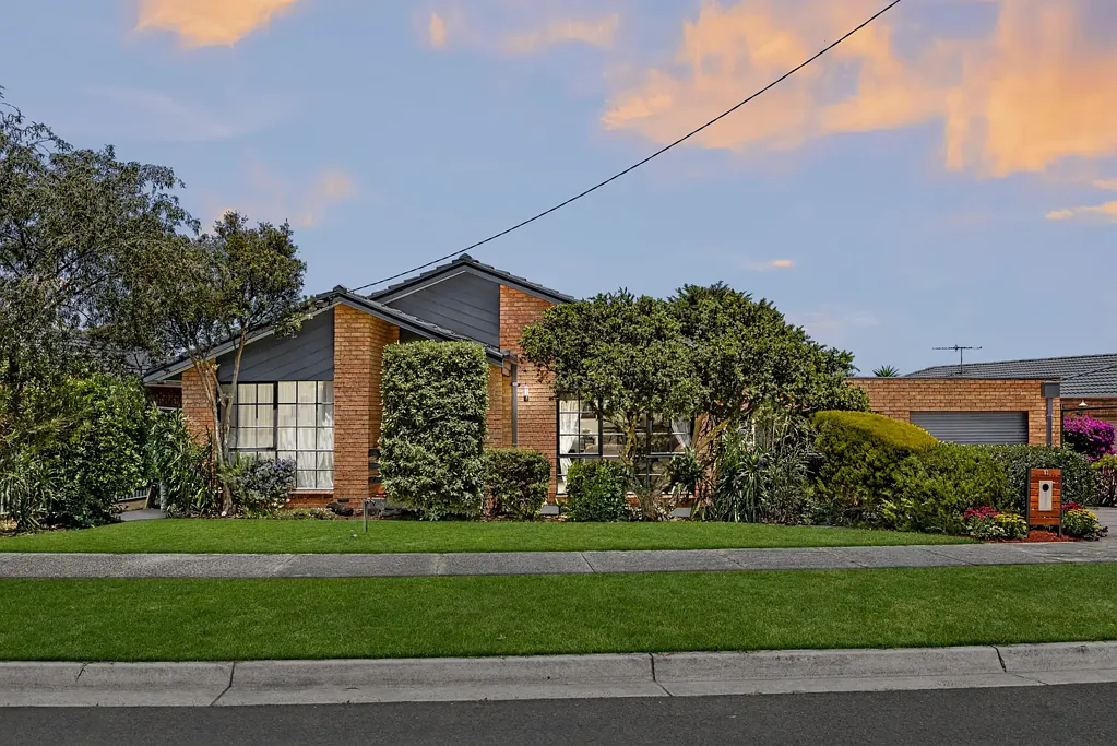 11 Lanark Street, Epping, VIC 3076
